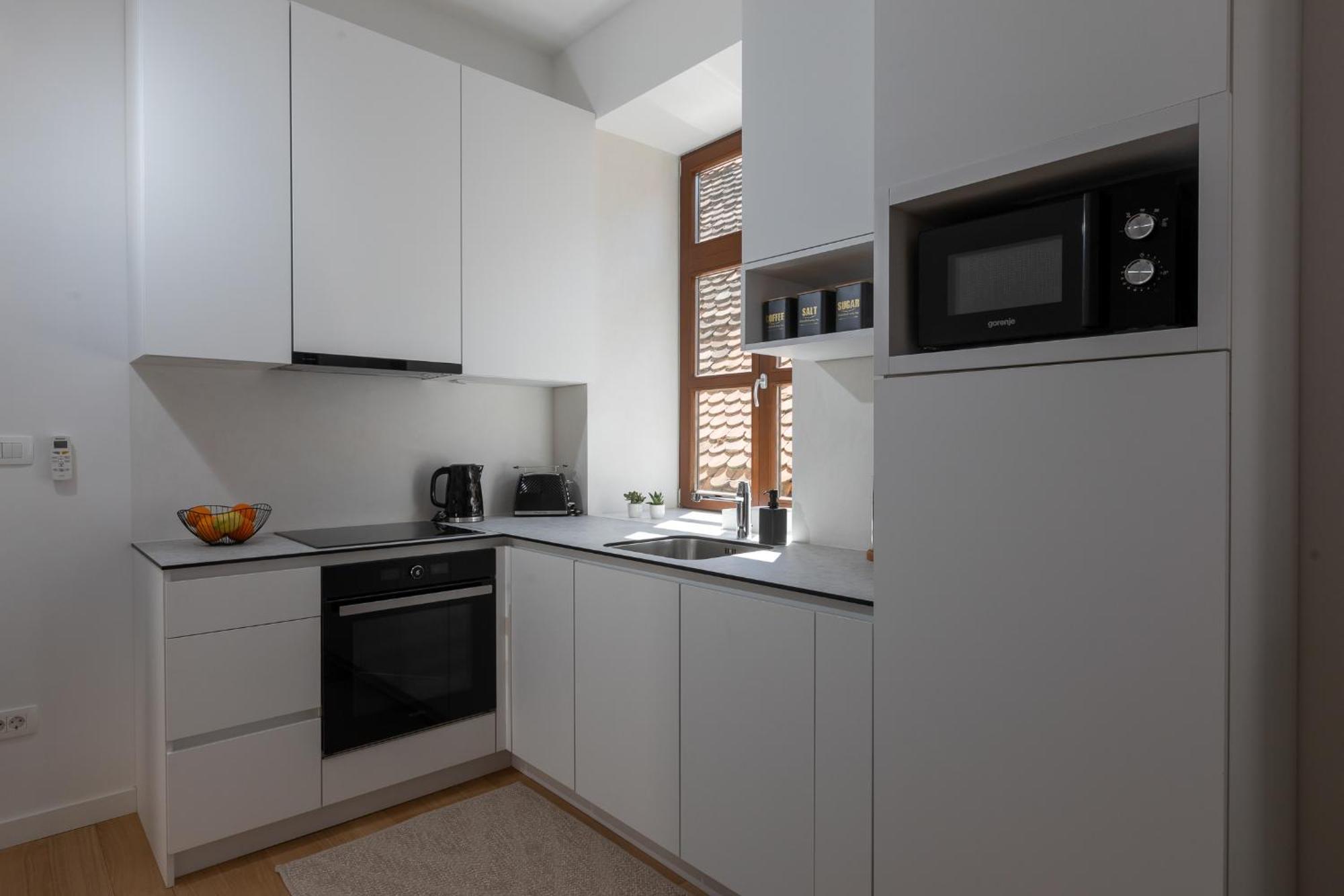 Nikola 4* Apartment *